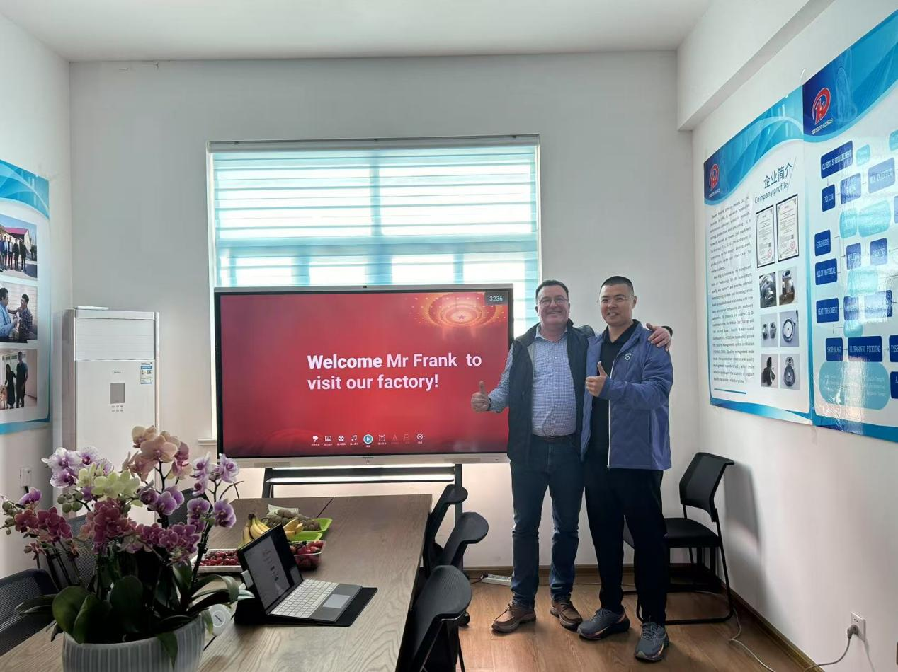 벨기에 고객은 공장을 두 번 방문했습니다